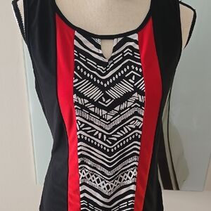 Chic Black and Red Patterned Tank Top